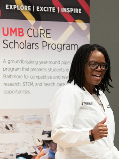 Tonya Webb, PhD, senior associate professor, Department of Microbiology and Immunology, University of Maryland School of Medicine, shares encouraging remarks to the CURE Scholars and their families.