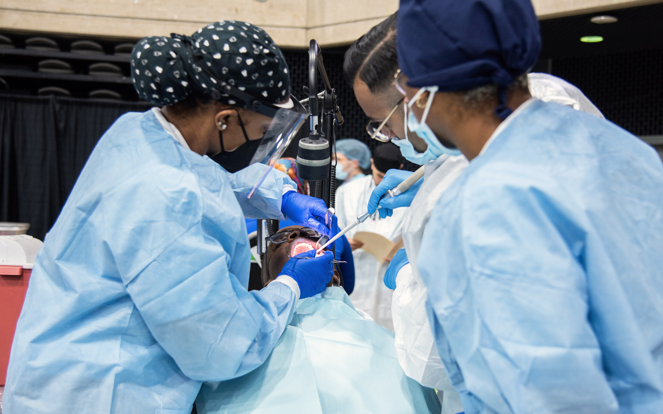 Students Provide Dental Care to Eastern Shore