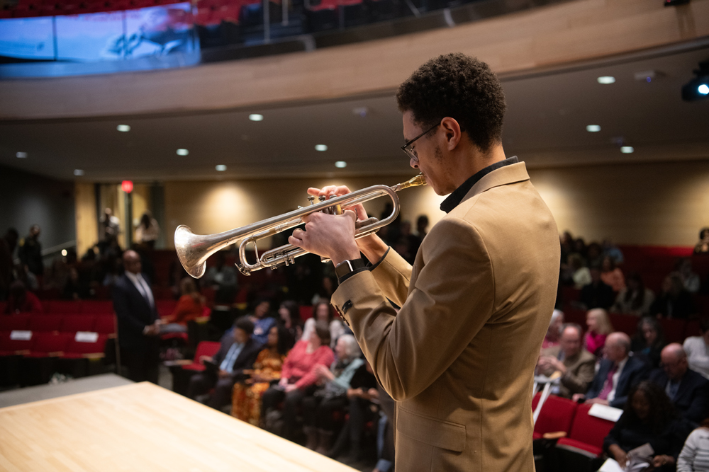 Musician Makai Guest plays 